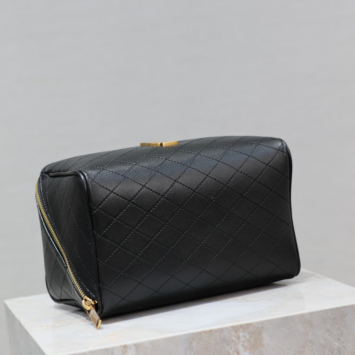 SL GABY POUCH