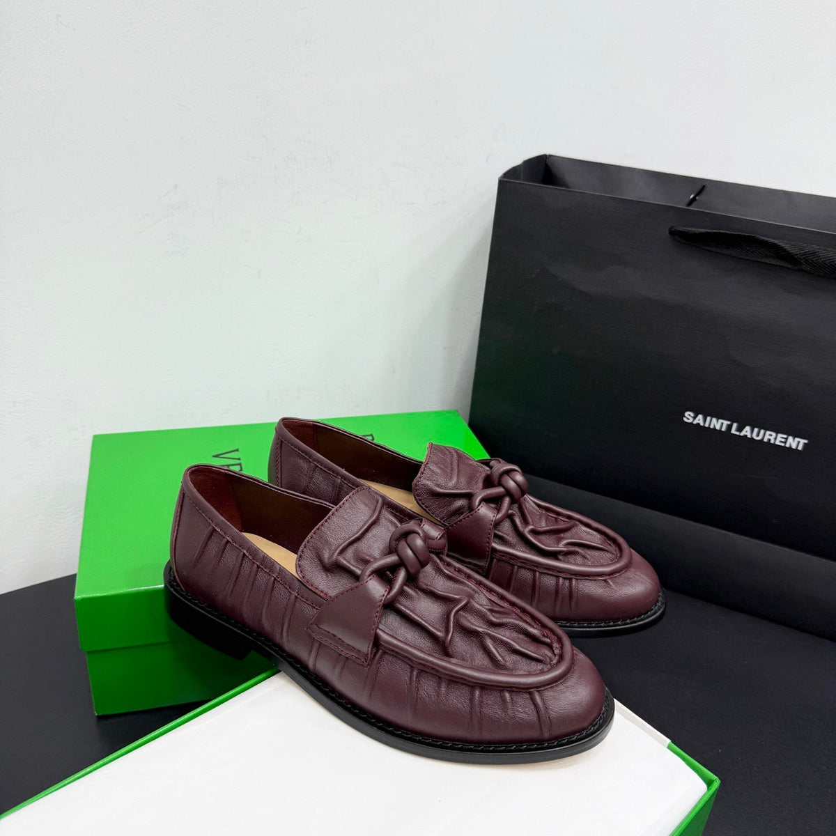 BOTT V LOAFERS