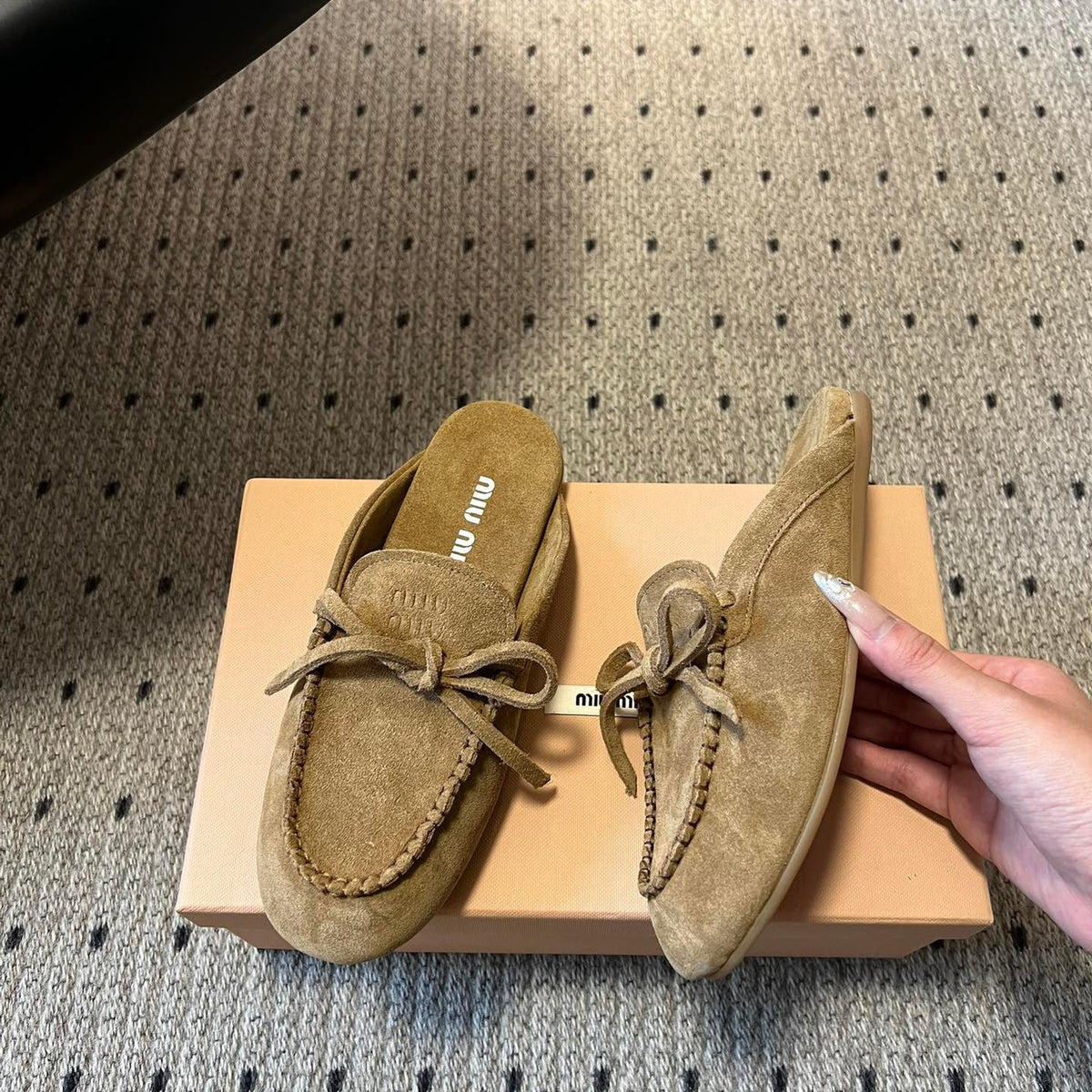 MIU M SUEDE MULES