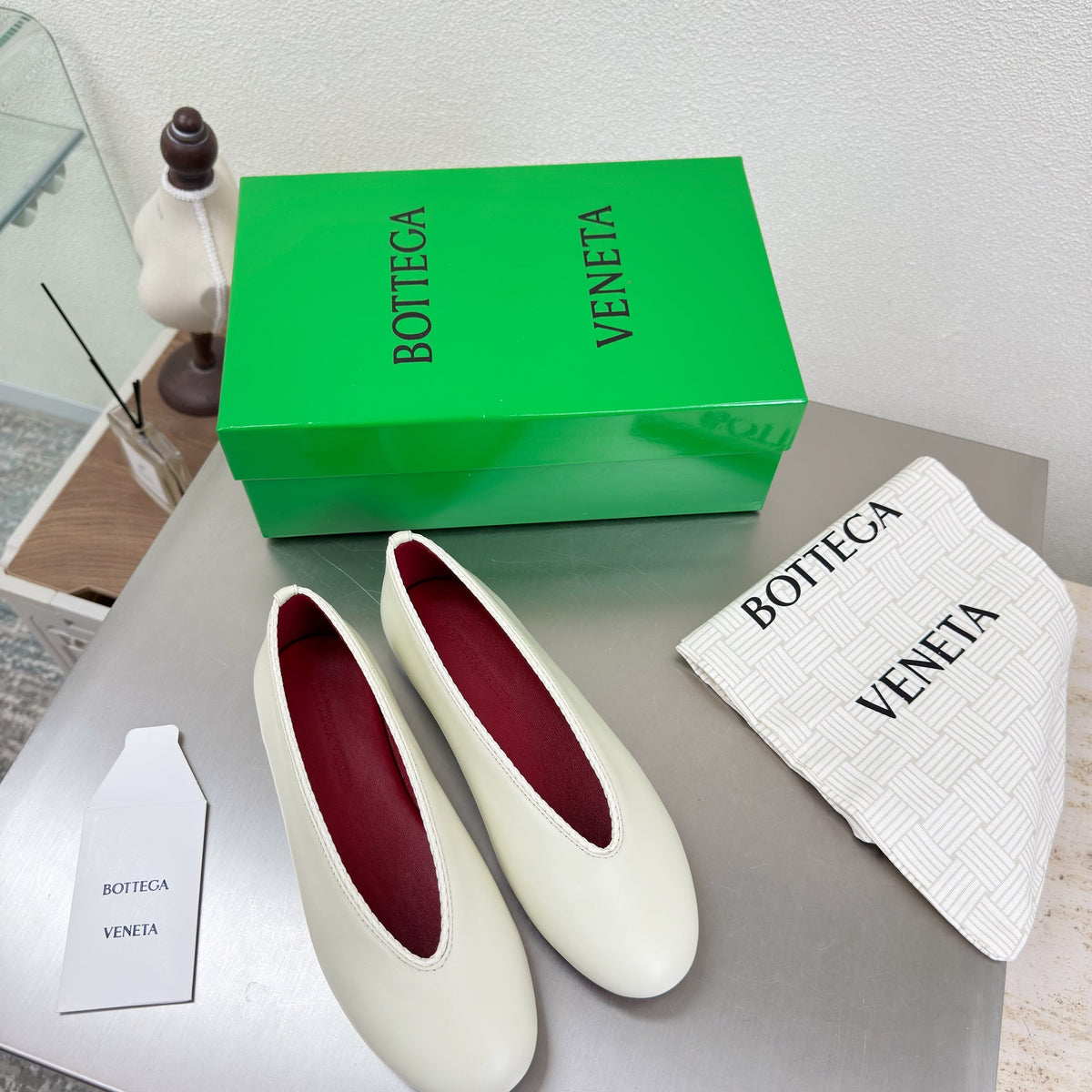 BOTT V BALLET PUMPS