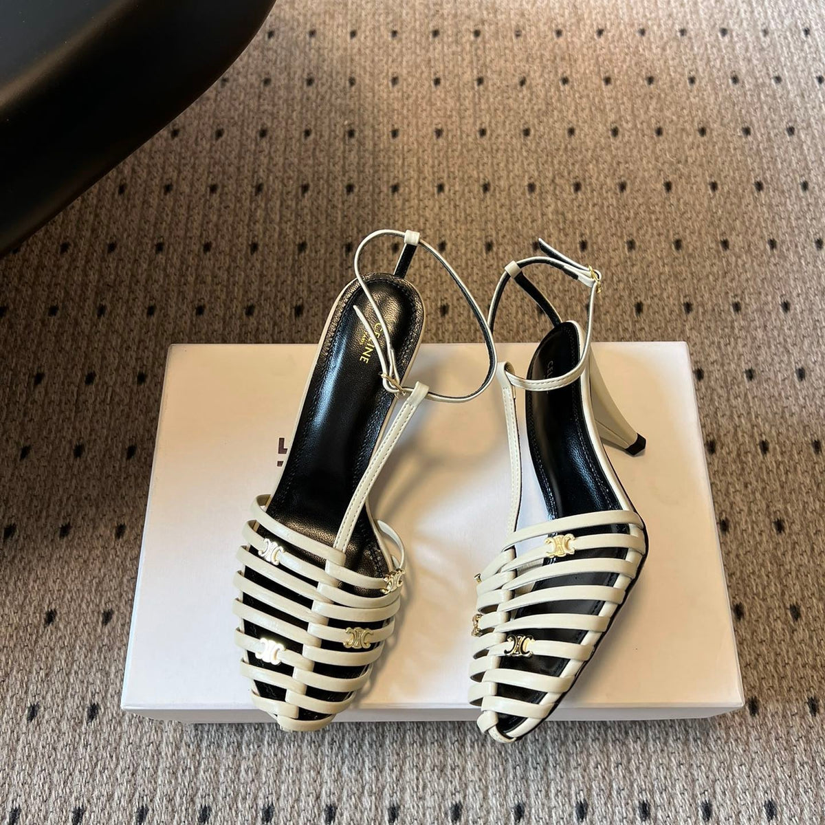 CEL HEELS
