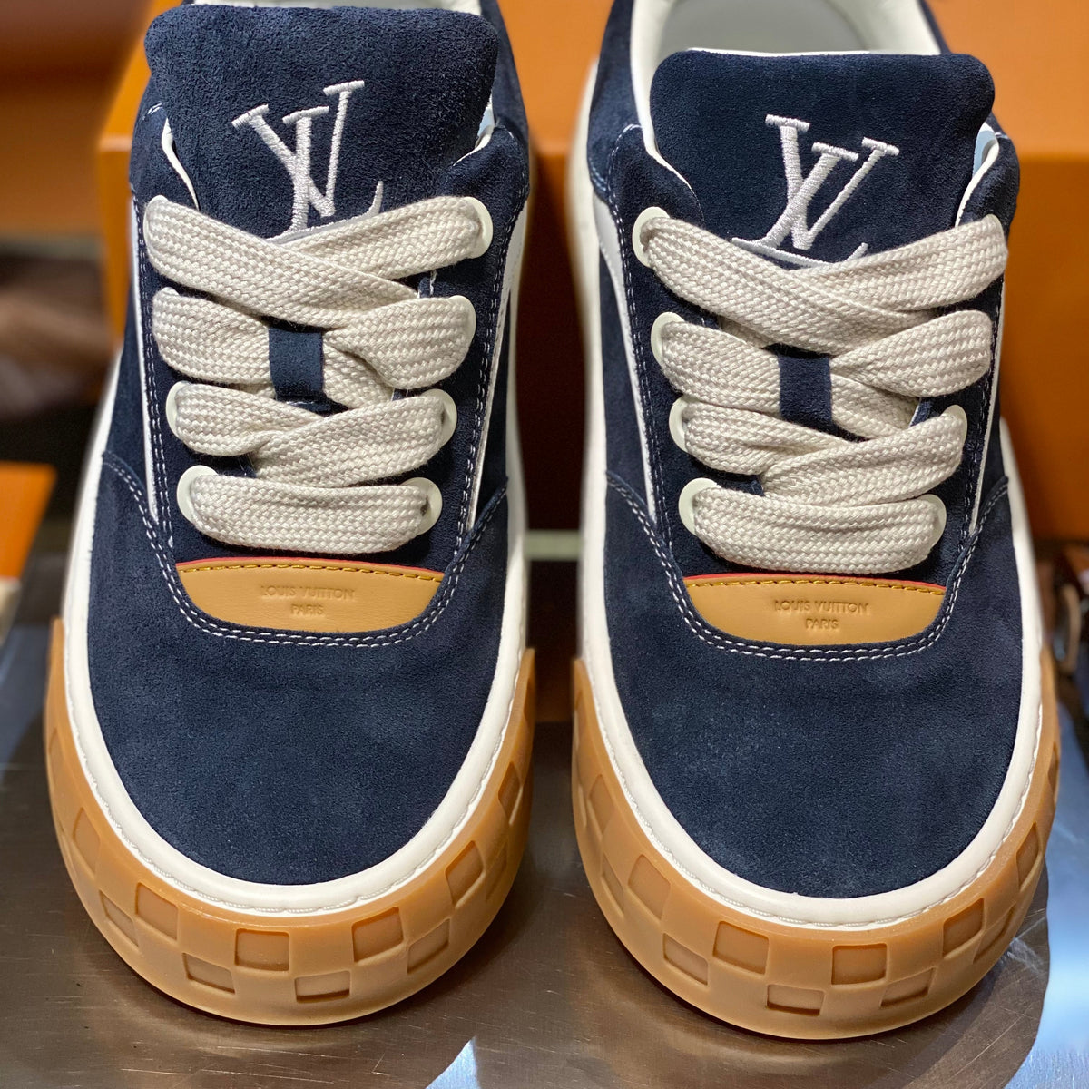 LOU TILTED SNEAKERS
