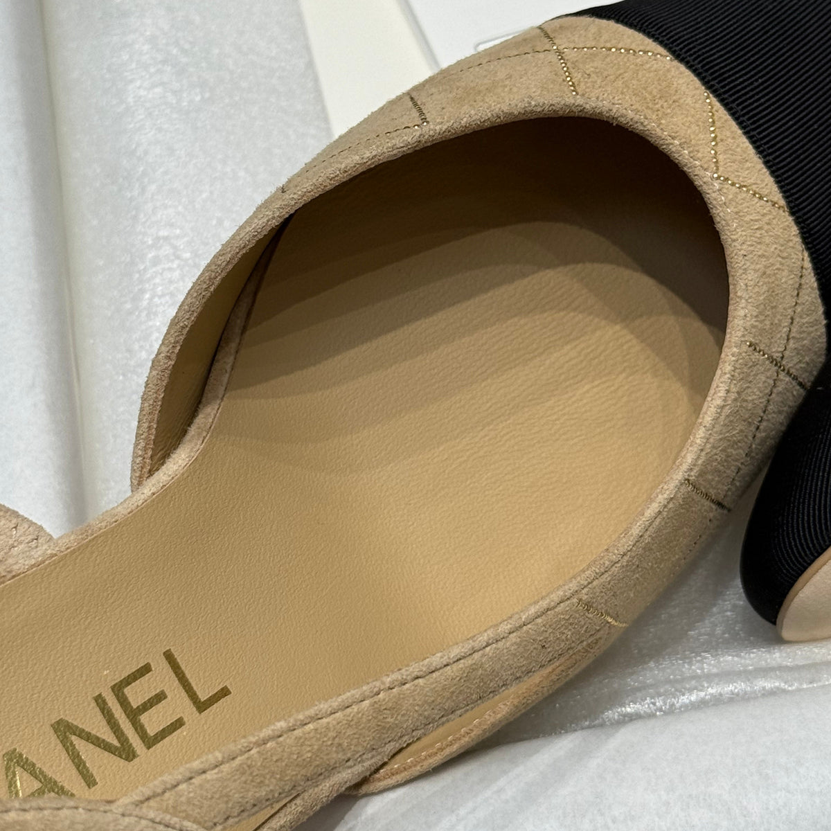 CC SLINGBACK PUMPS