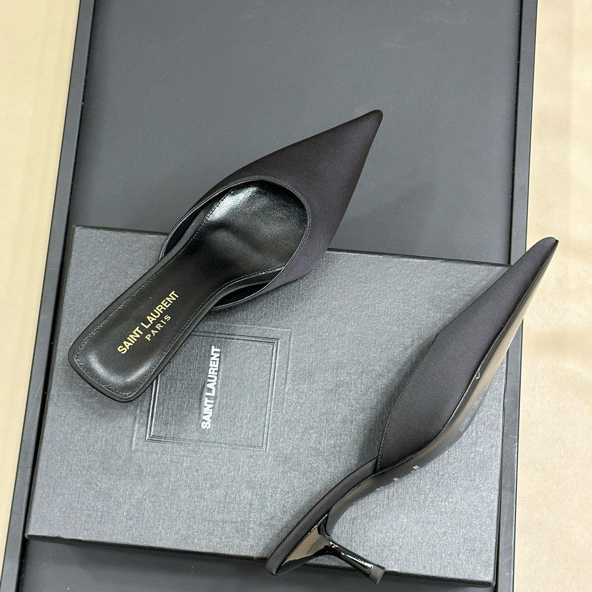 SL HEELS