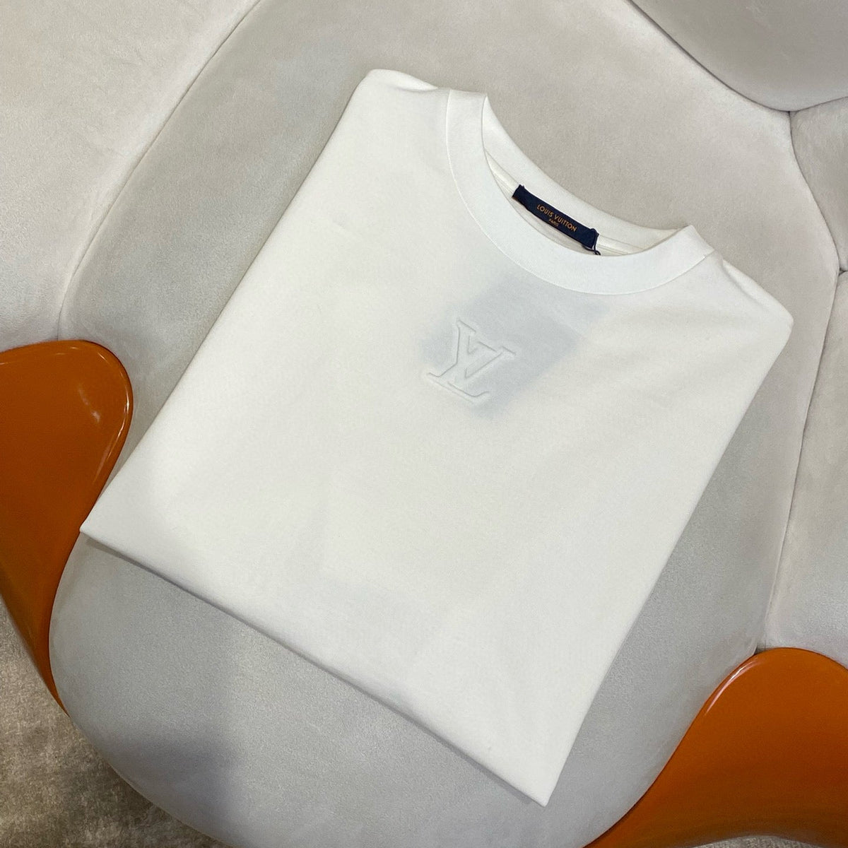 LOU T-SHIRT