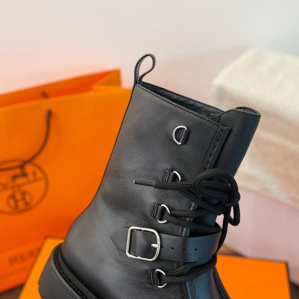 HERM LAND BOOTS