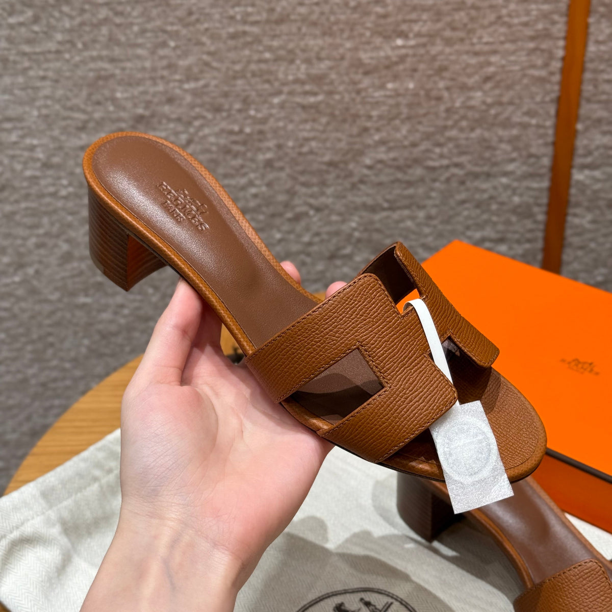 HERM OASIS SANDALS