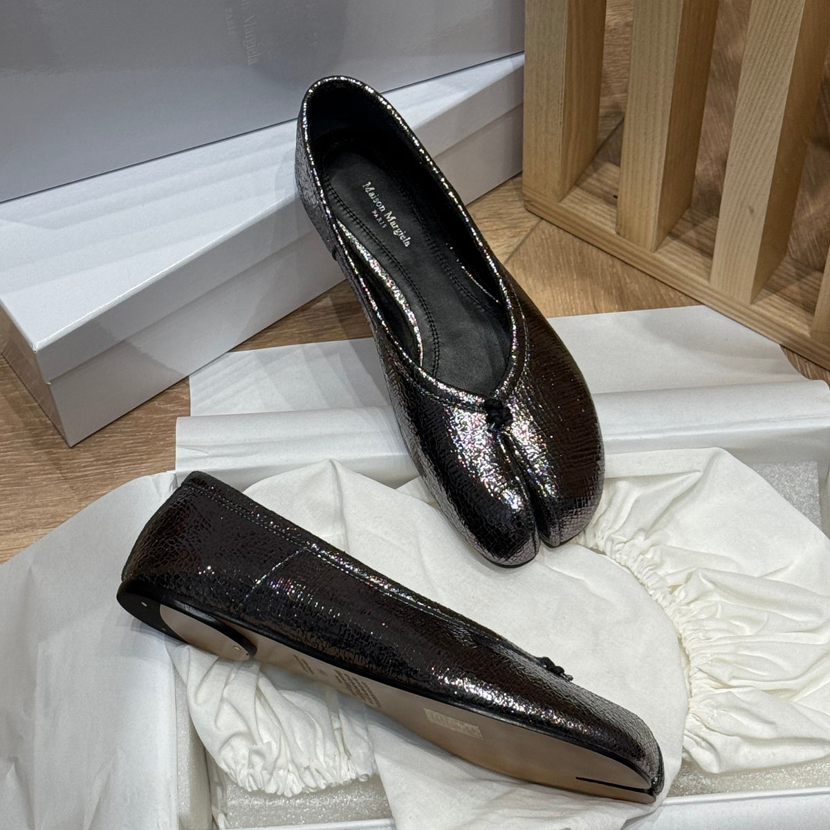 MAISON M TABI BALLET FLATS