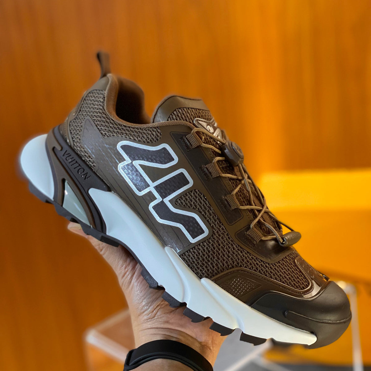 LOU RUNNER TATIC SNEAKER