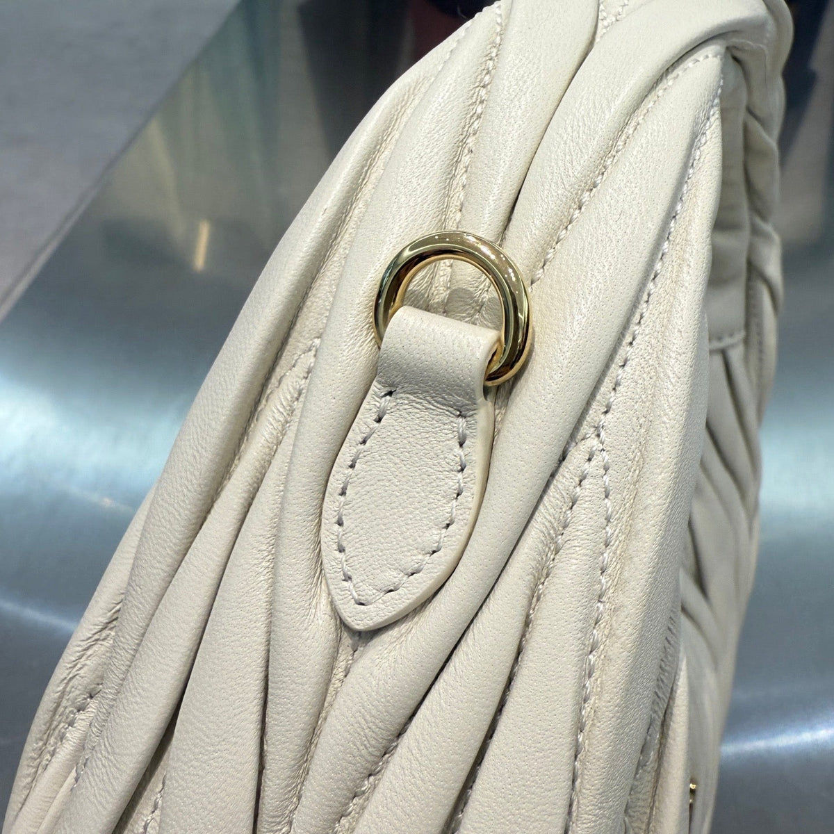 MIU M WANDER BAG