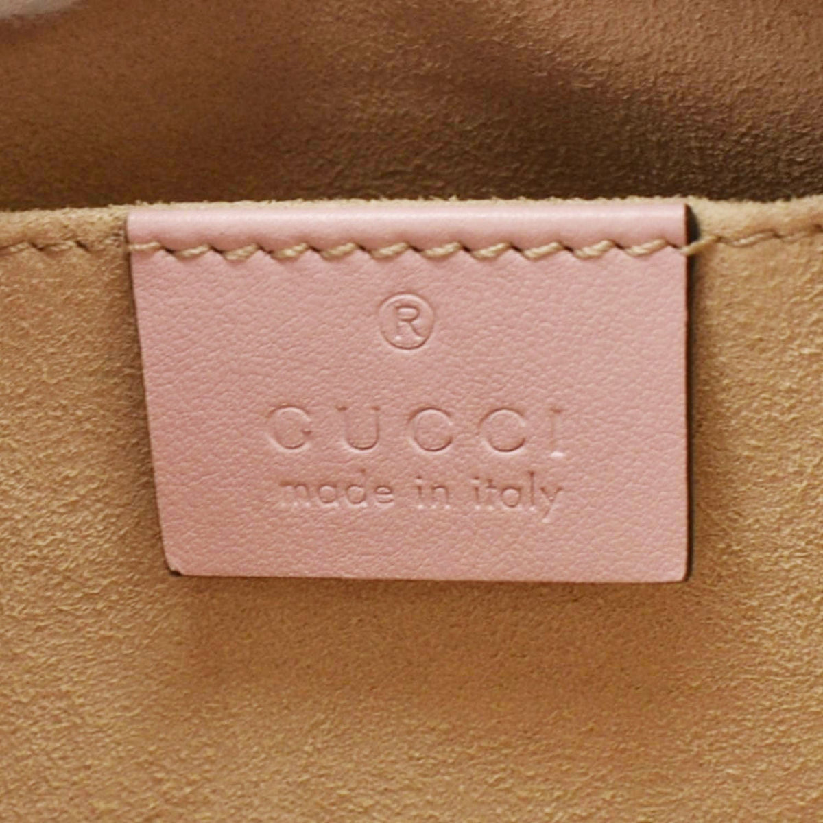 GUCCI GG Marmont Matelasse Leather Crossbody Bag Light Pink 447632