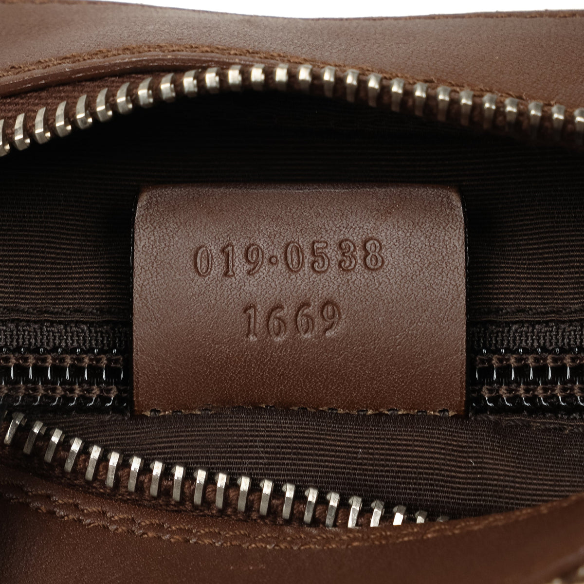 GUCCI GG Canvas Shoulder Bag