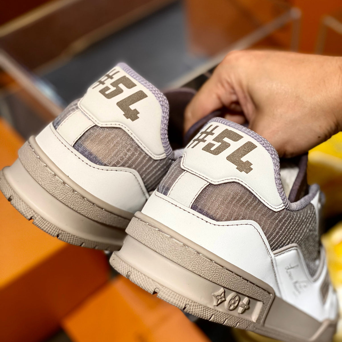 LOU SNEAKERS