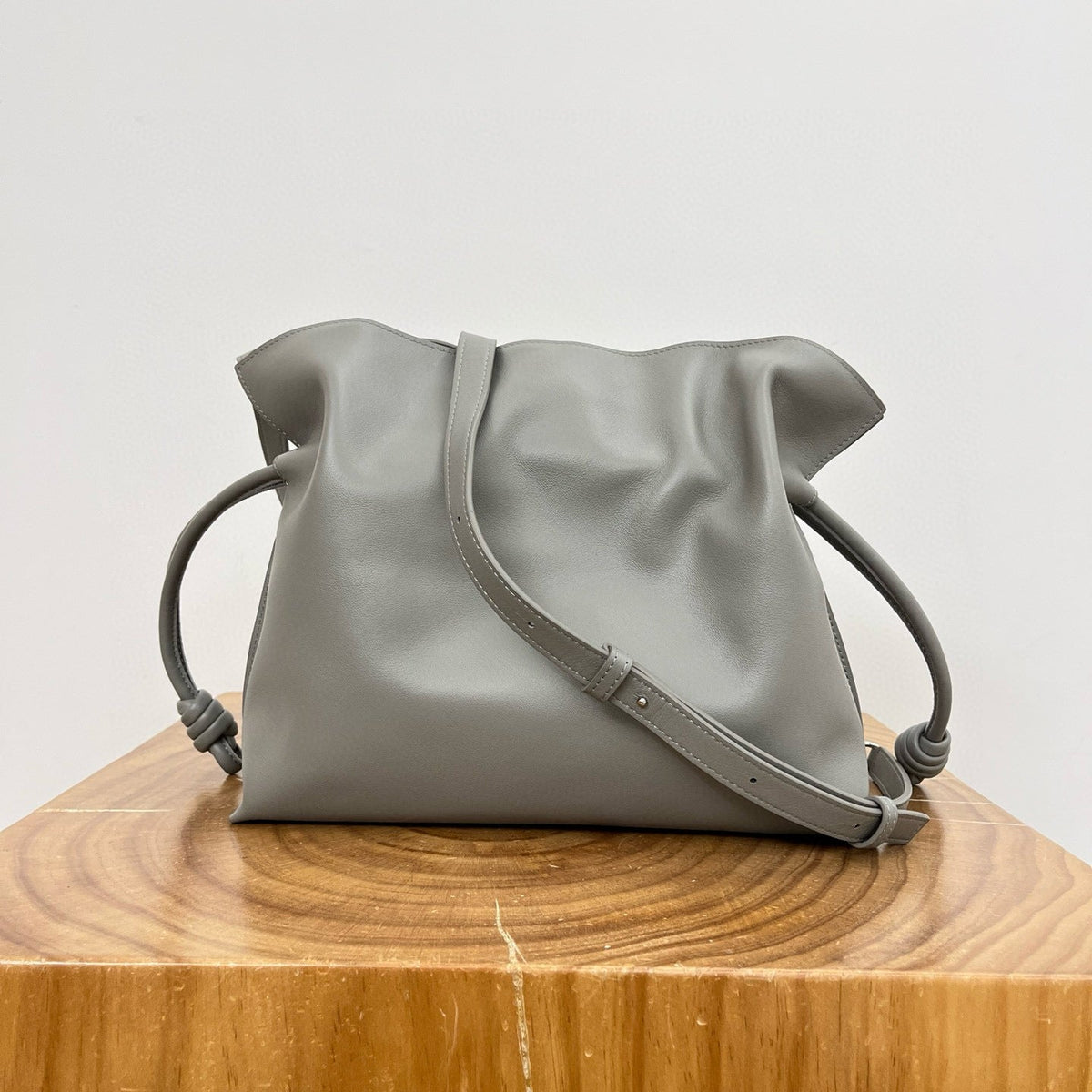 LOEW FLAMENCO MEDIUM POUCH