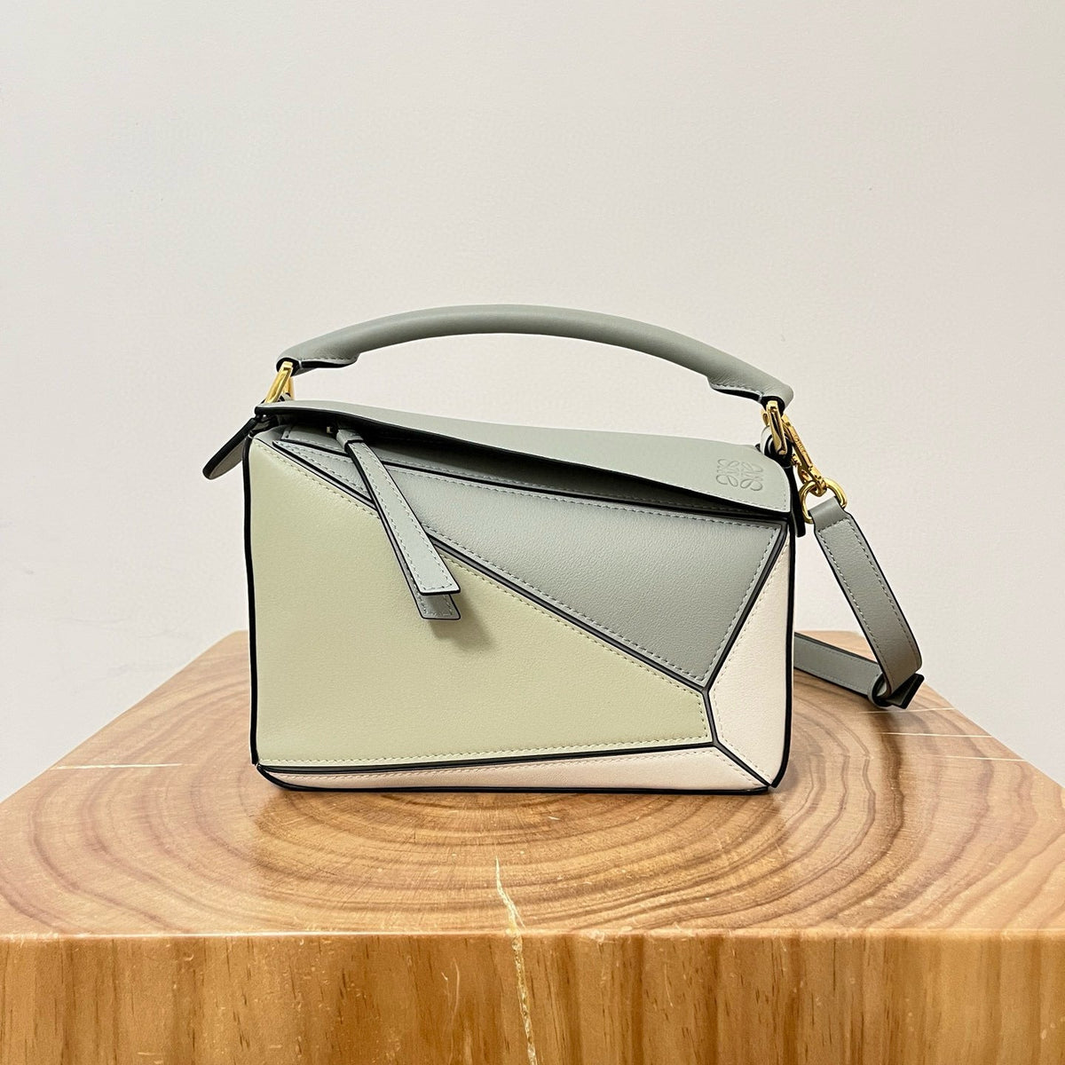 LOEW SMALL PUZZLE BAG