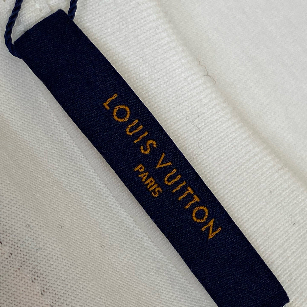 LOU T-SHIRT