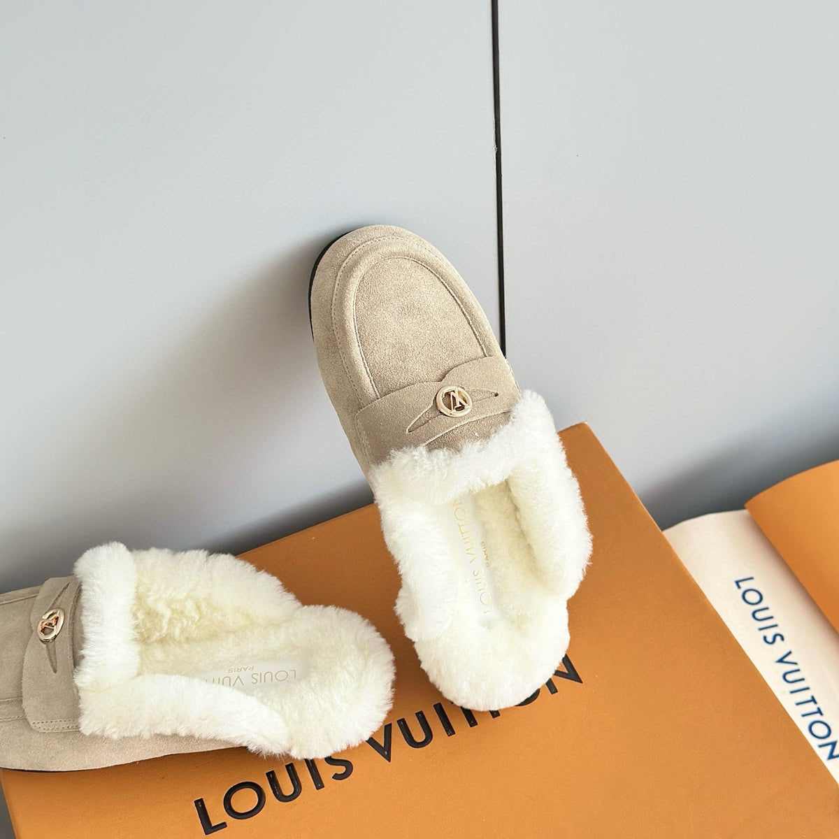 LOU SOHO OPEN BACK LOAFERS