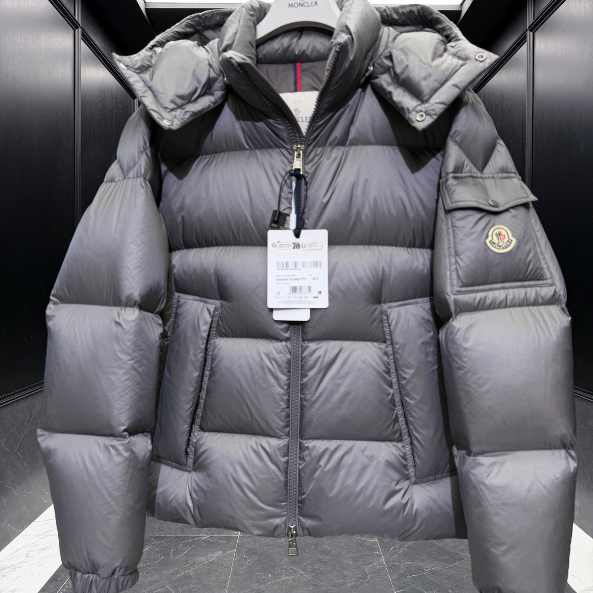 MONC COUYERE JACKET