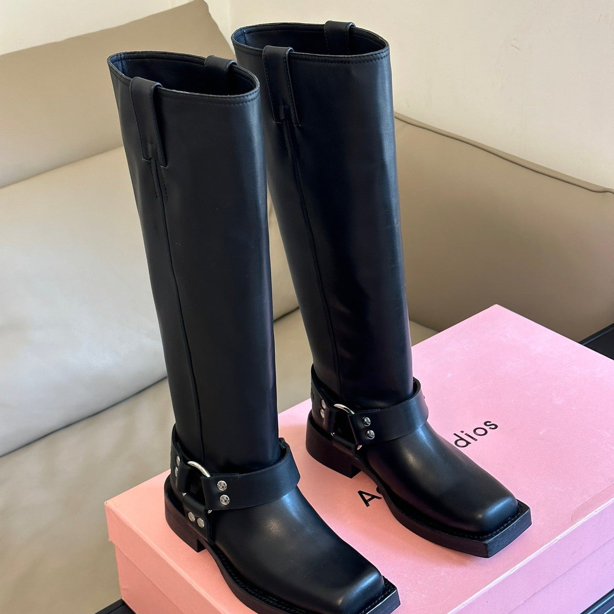 ACNE BOOTS
