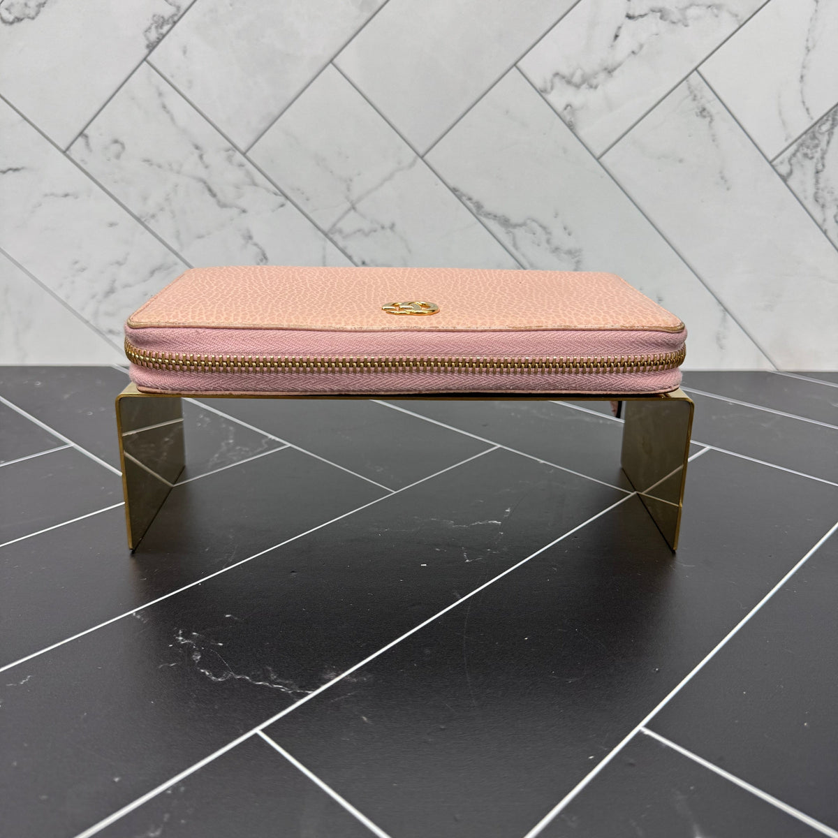 Gucci Pink Marmont Leather Zippy Wallet