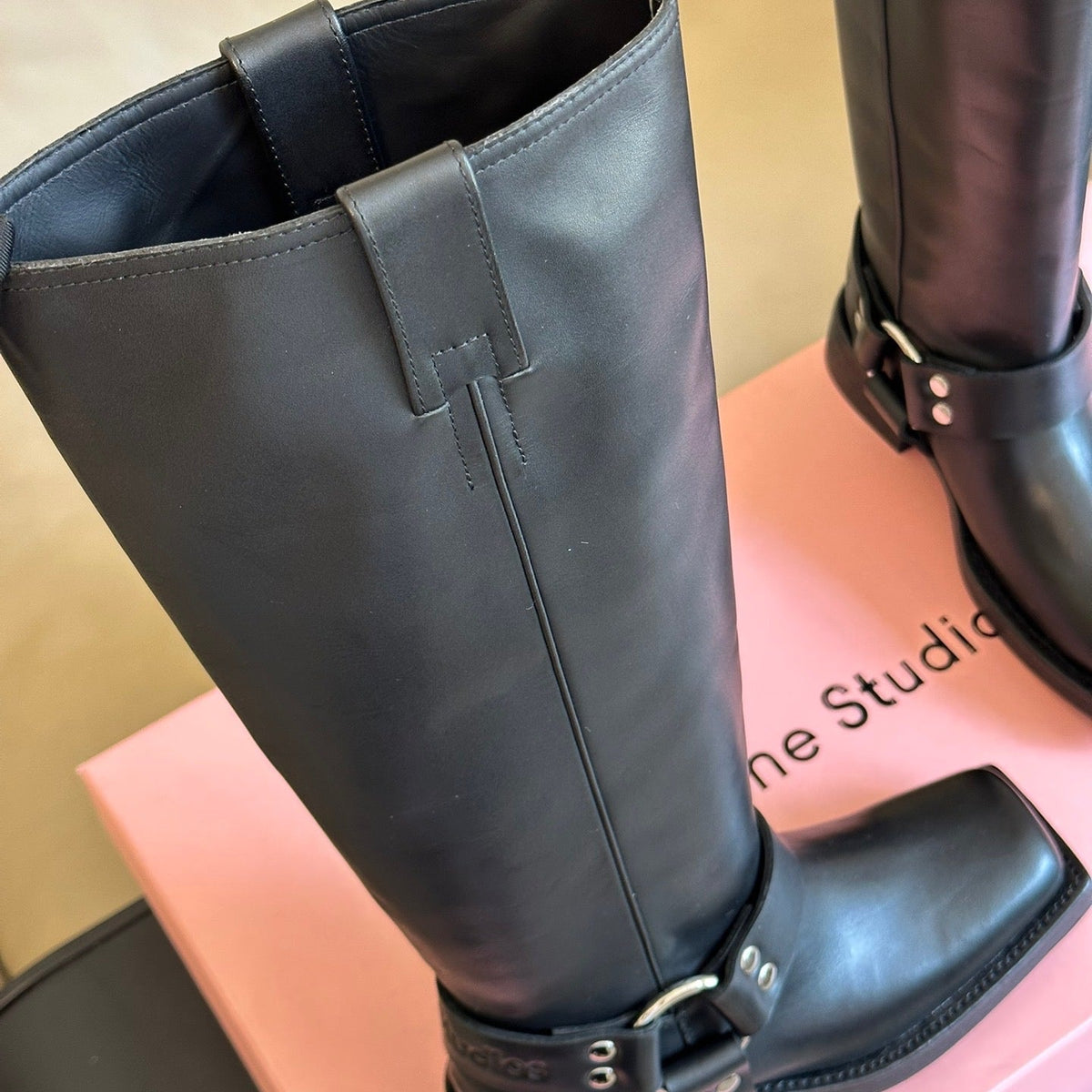 ACNE BOOTS