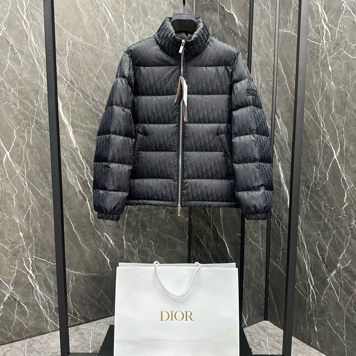CD OBLIQUE JACKET