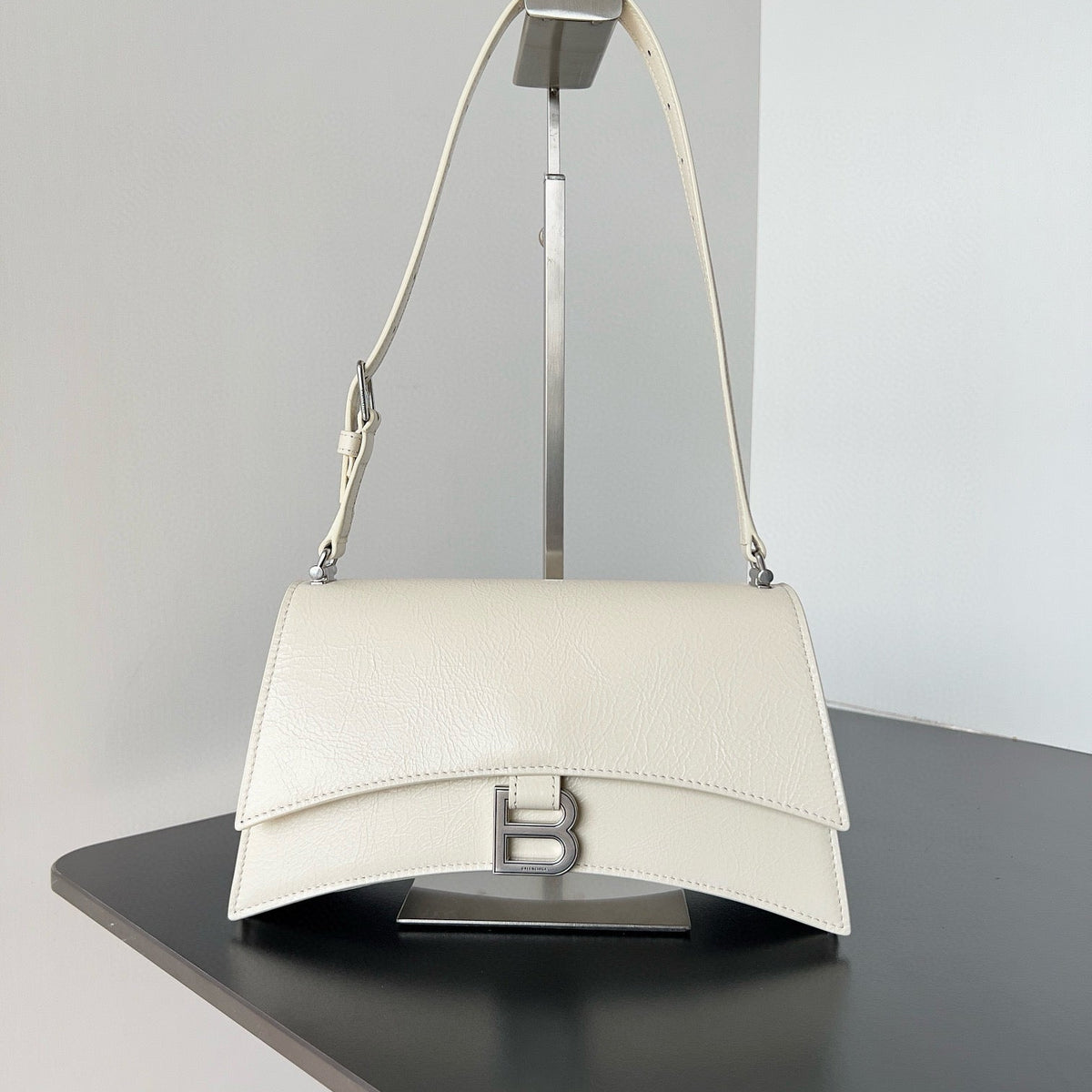 BAL SMALL CRUSH BAG