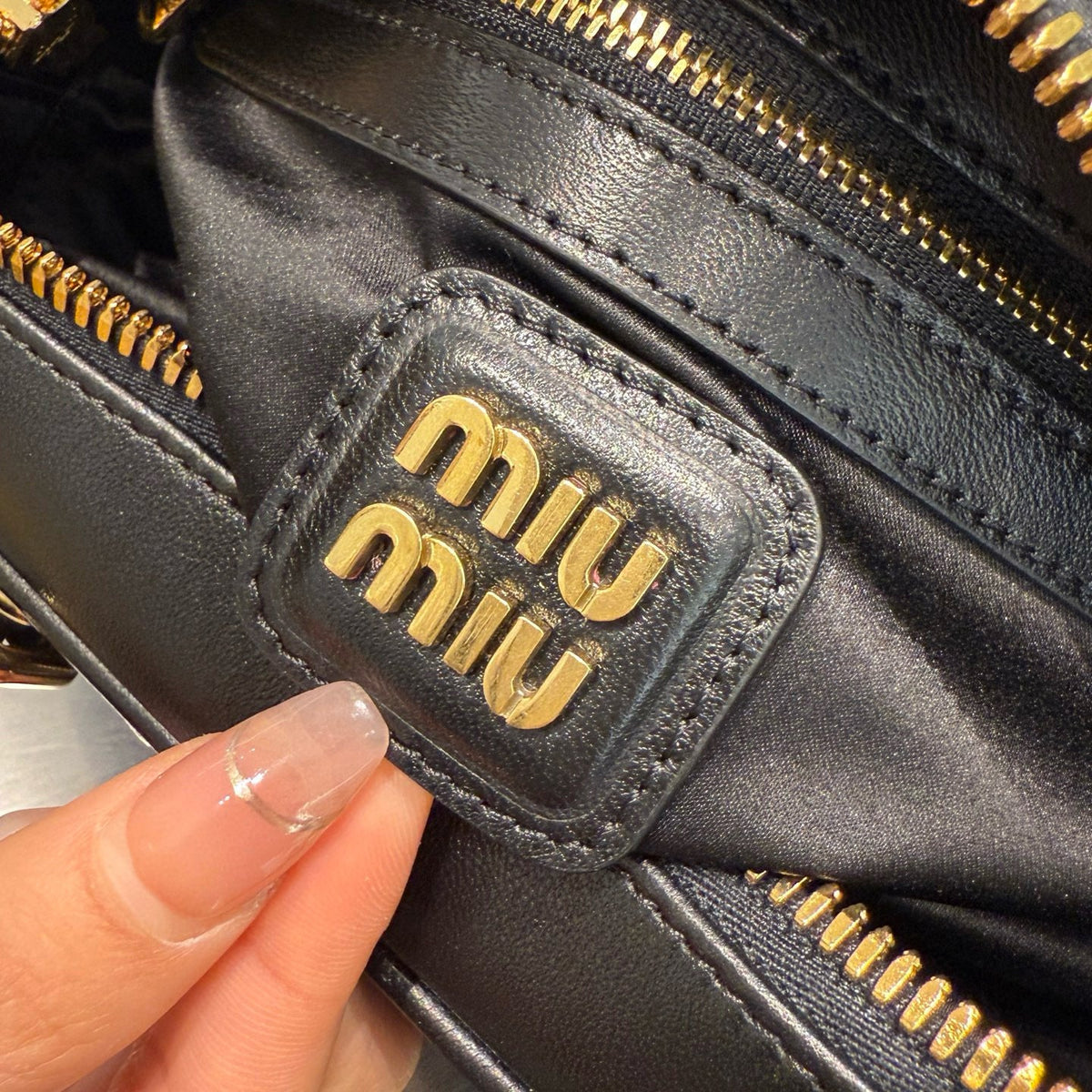 MIU M ARCADIE MATELASSE BAG