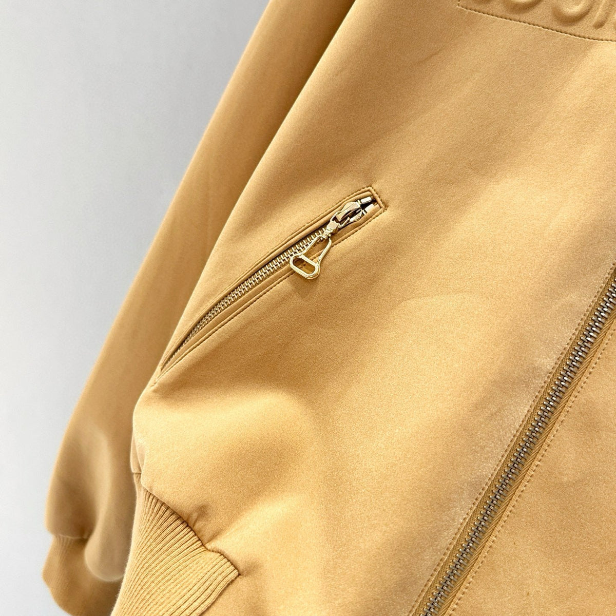 LOU JACKET