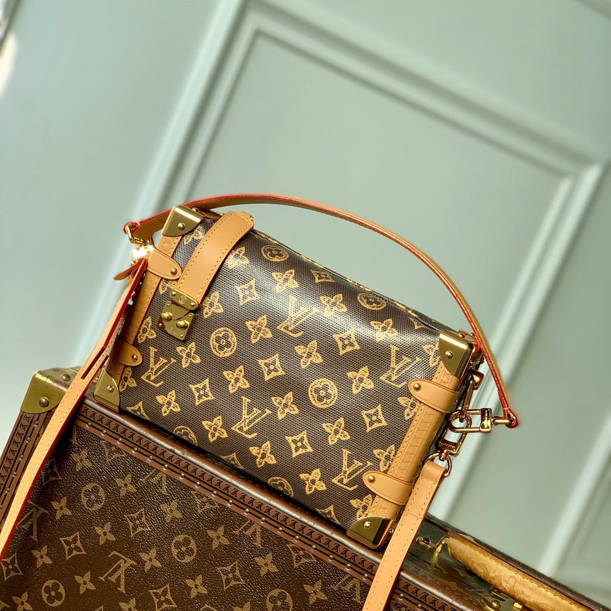 LOU SIDE TRUNK MM BAG