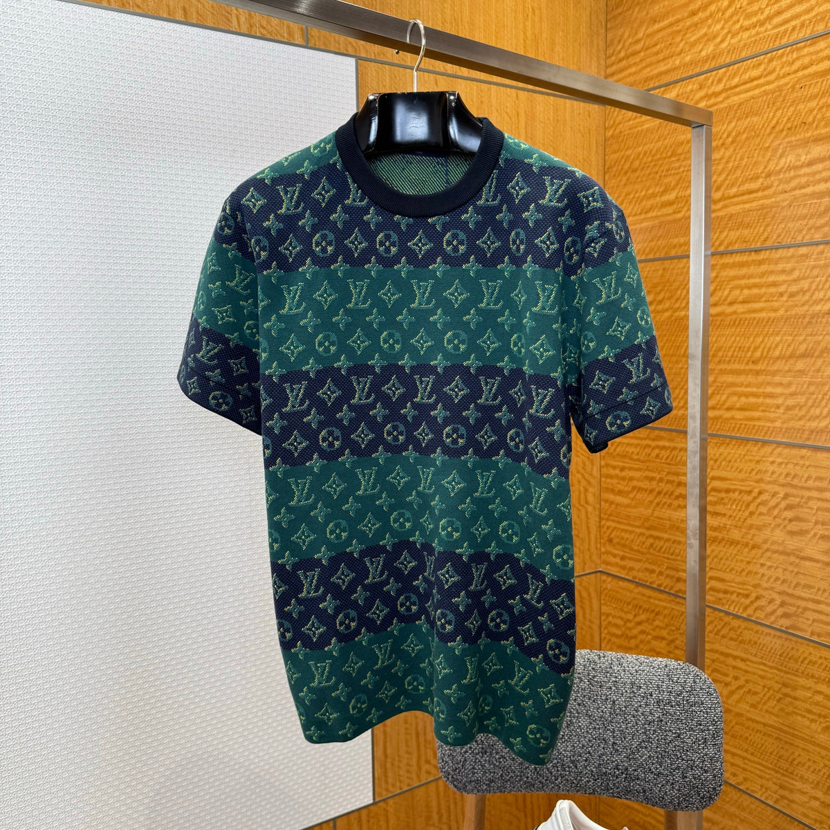 LOU T-SHIRT