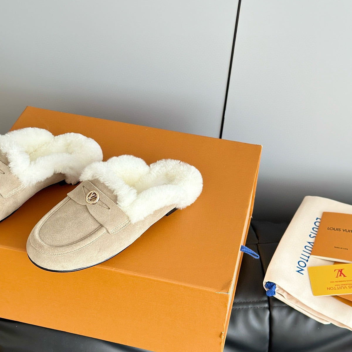LOU SOHO OPEN BACK LOAFERS