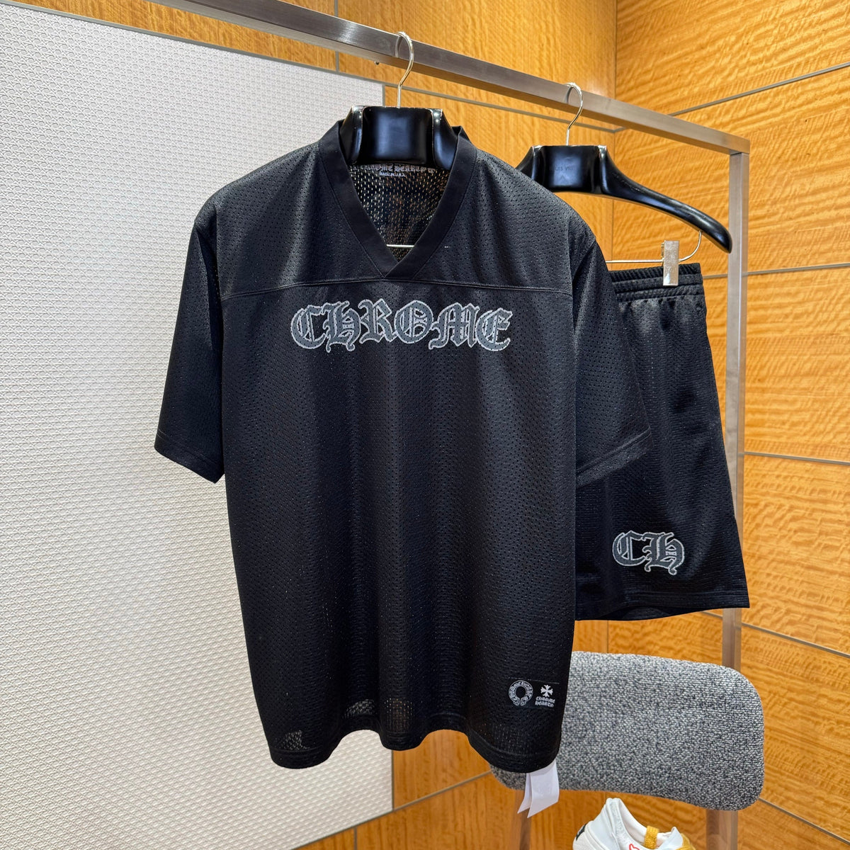 CHROME H T-SHIRT