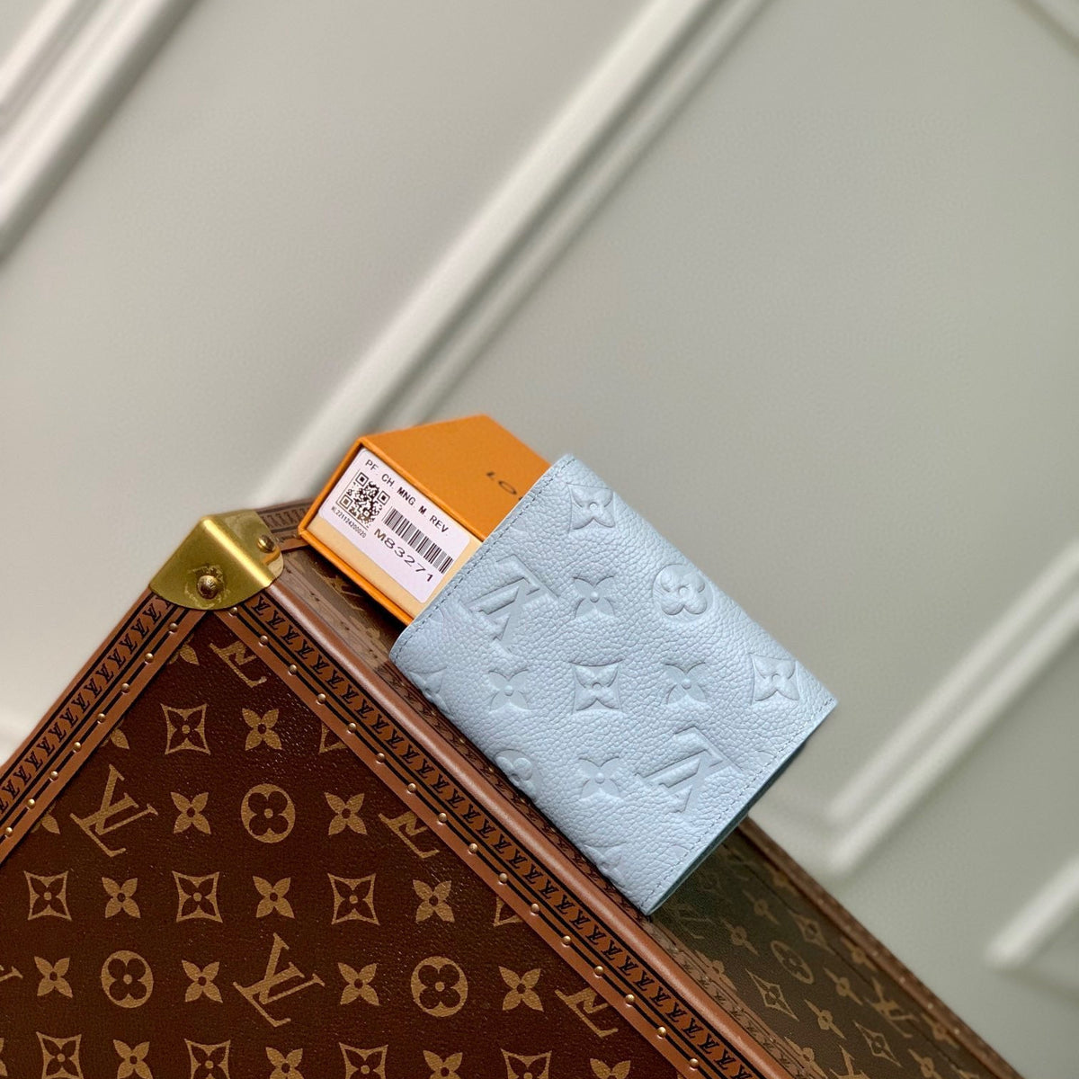 LOU VICTORINE WALLET