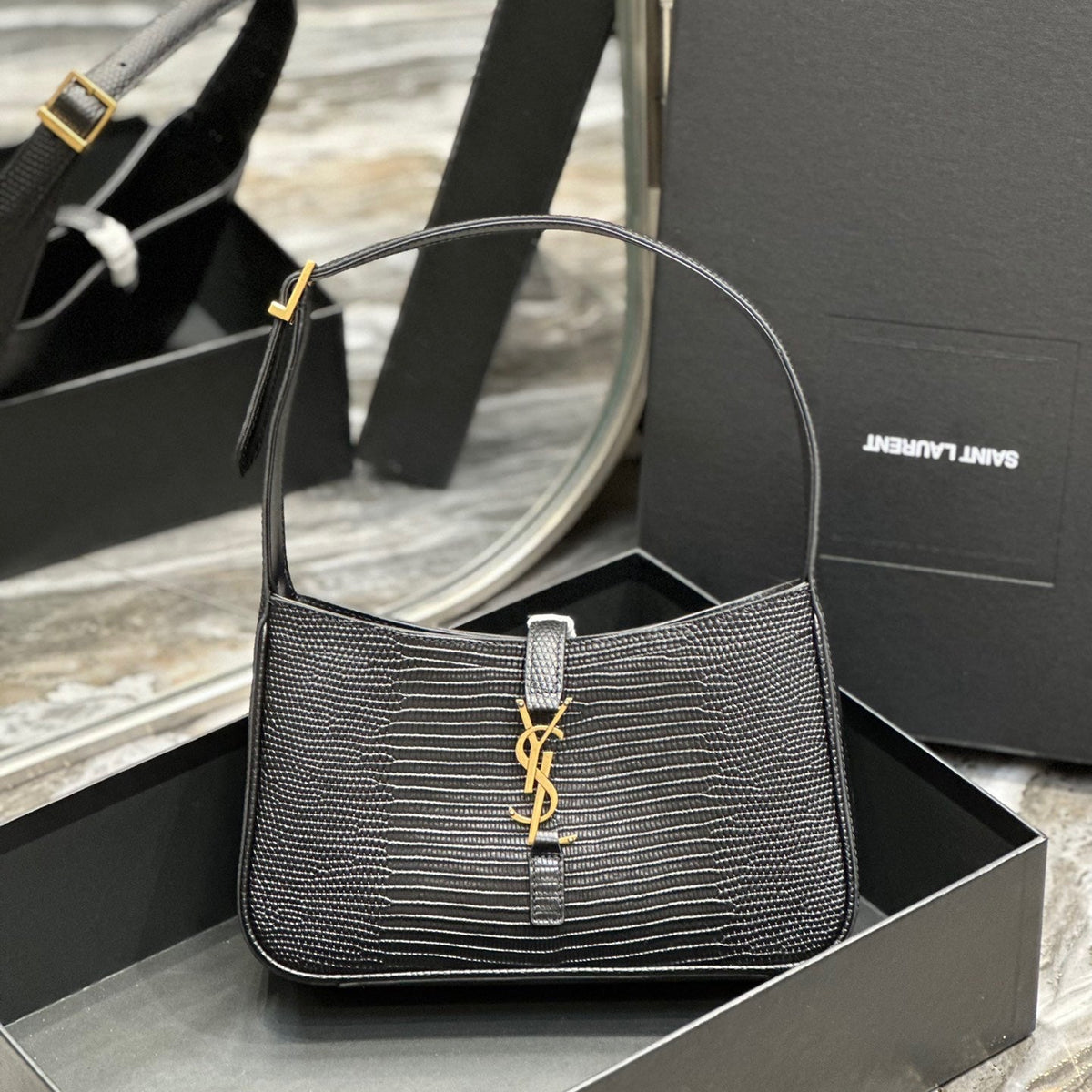 SL LE 5 A 7 HOBO BAG