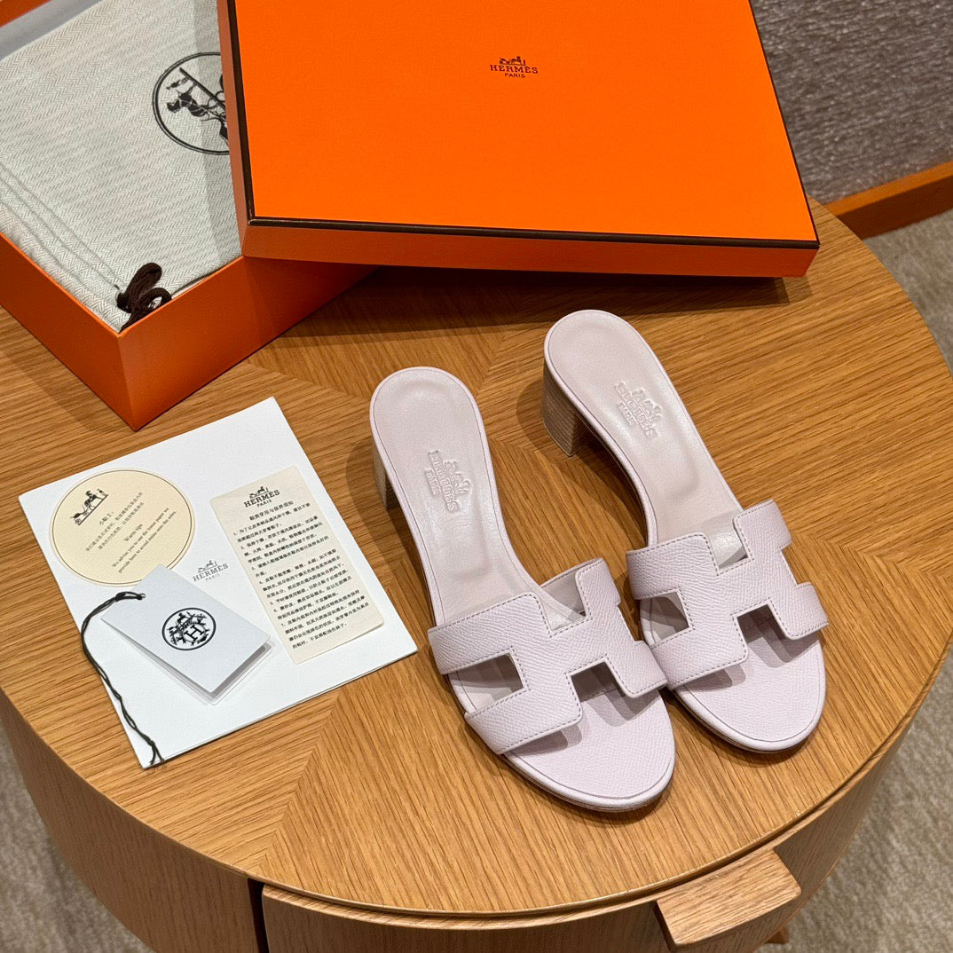 HERM OASIS SANDALS
