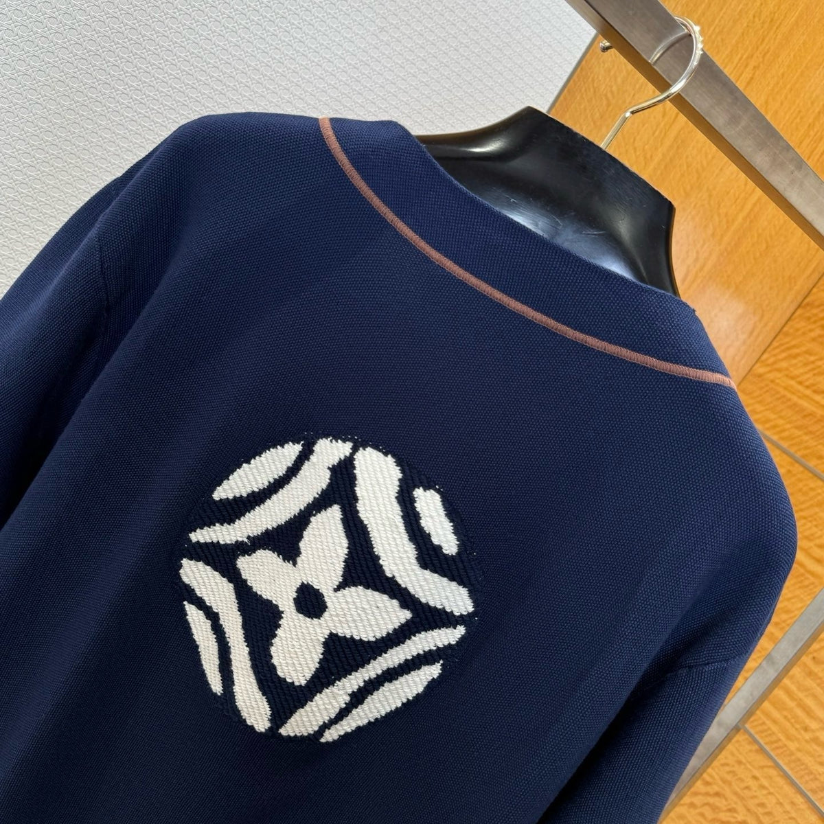 LOU SHIRT