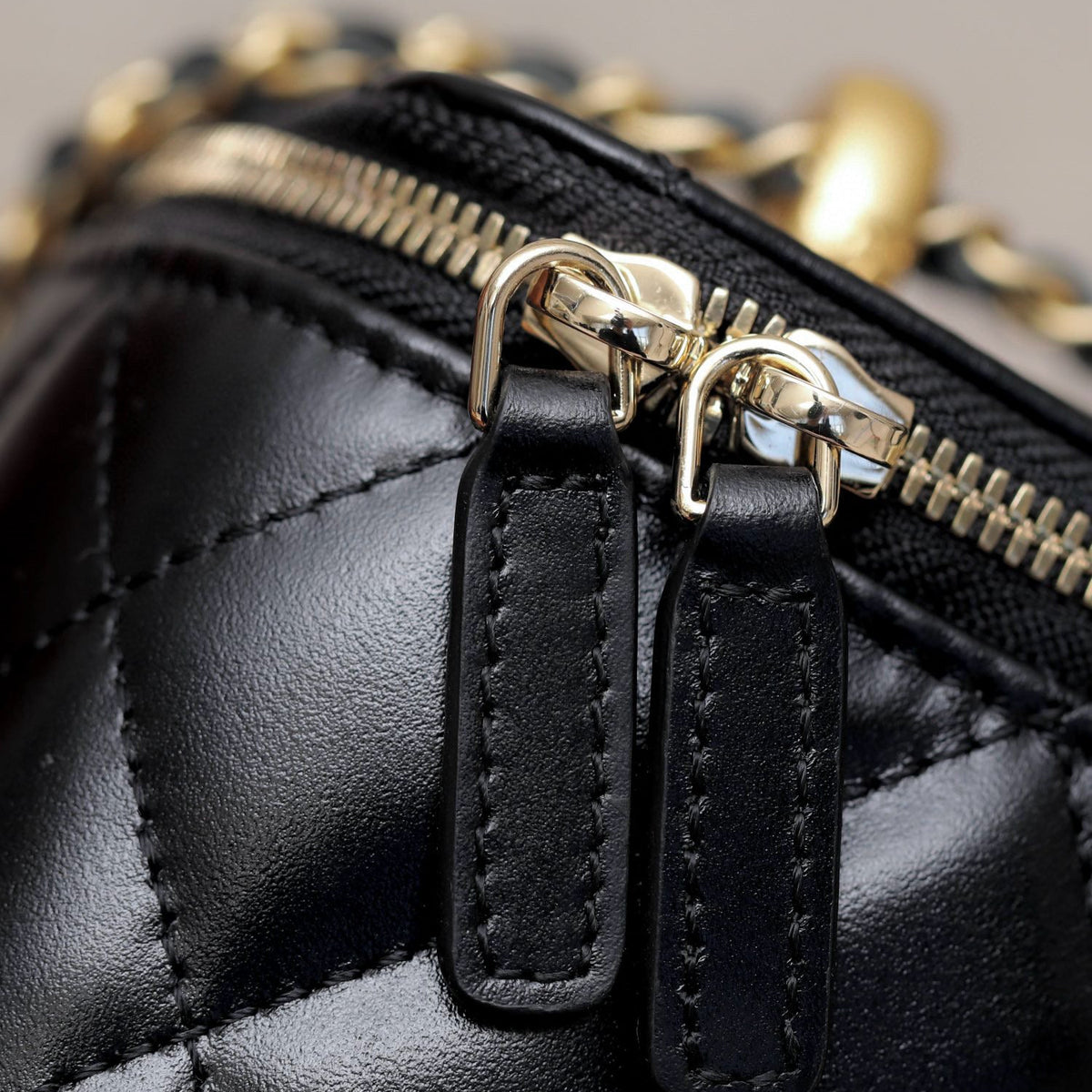 CC VANITY CASE BAG
