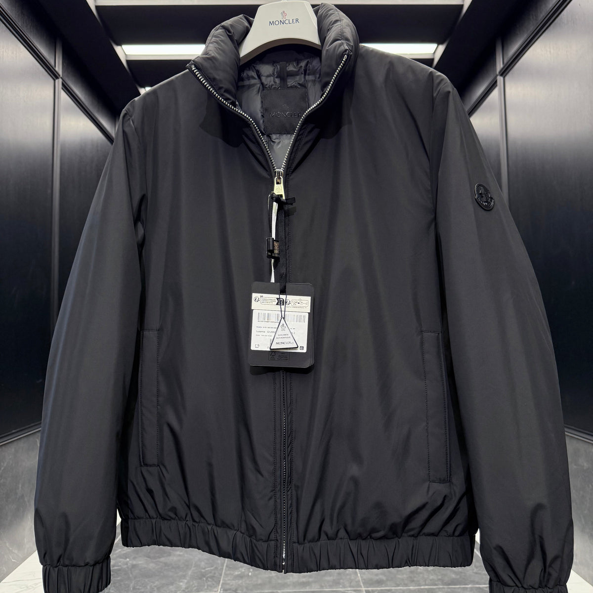 MONC LUSERNA JACKET