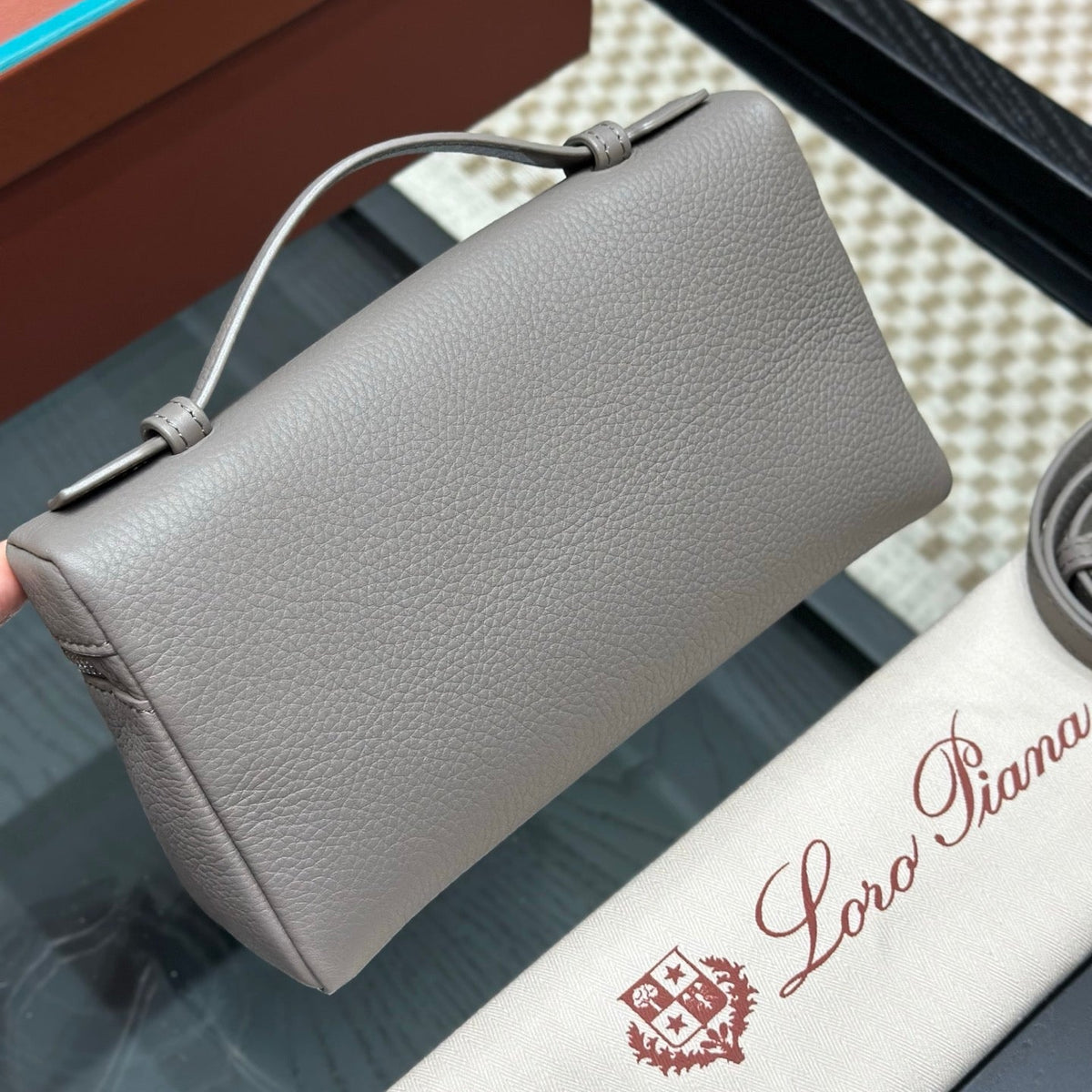 LORO P EXTRA POCKET L19 BAG