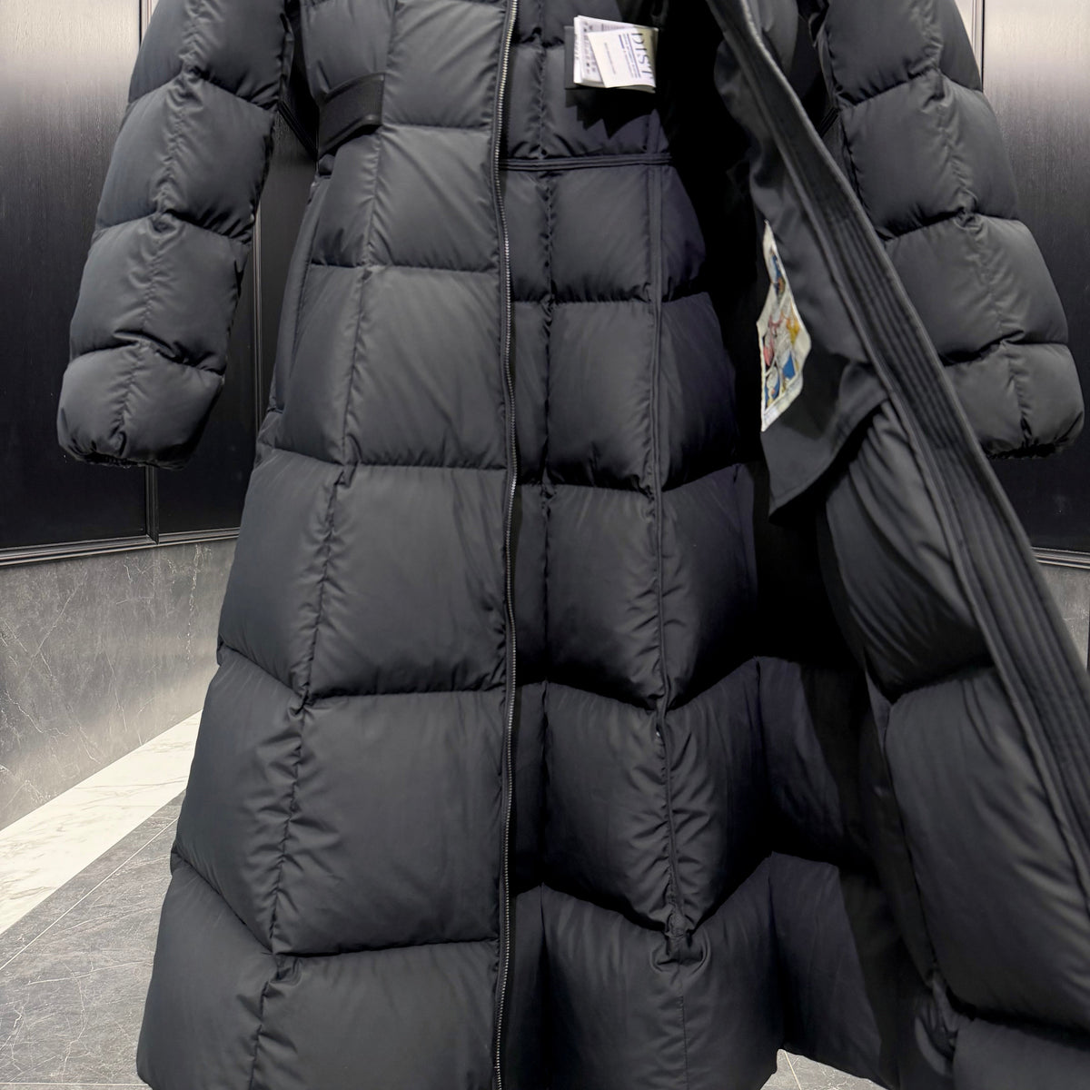 MONC FAUCON COAT