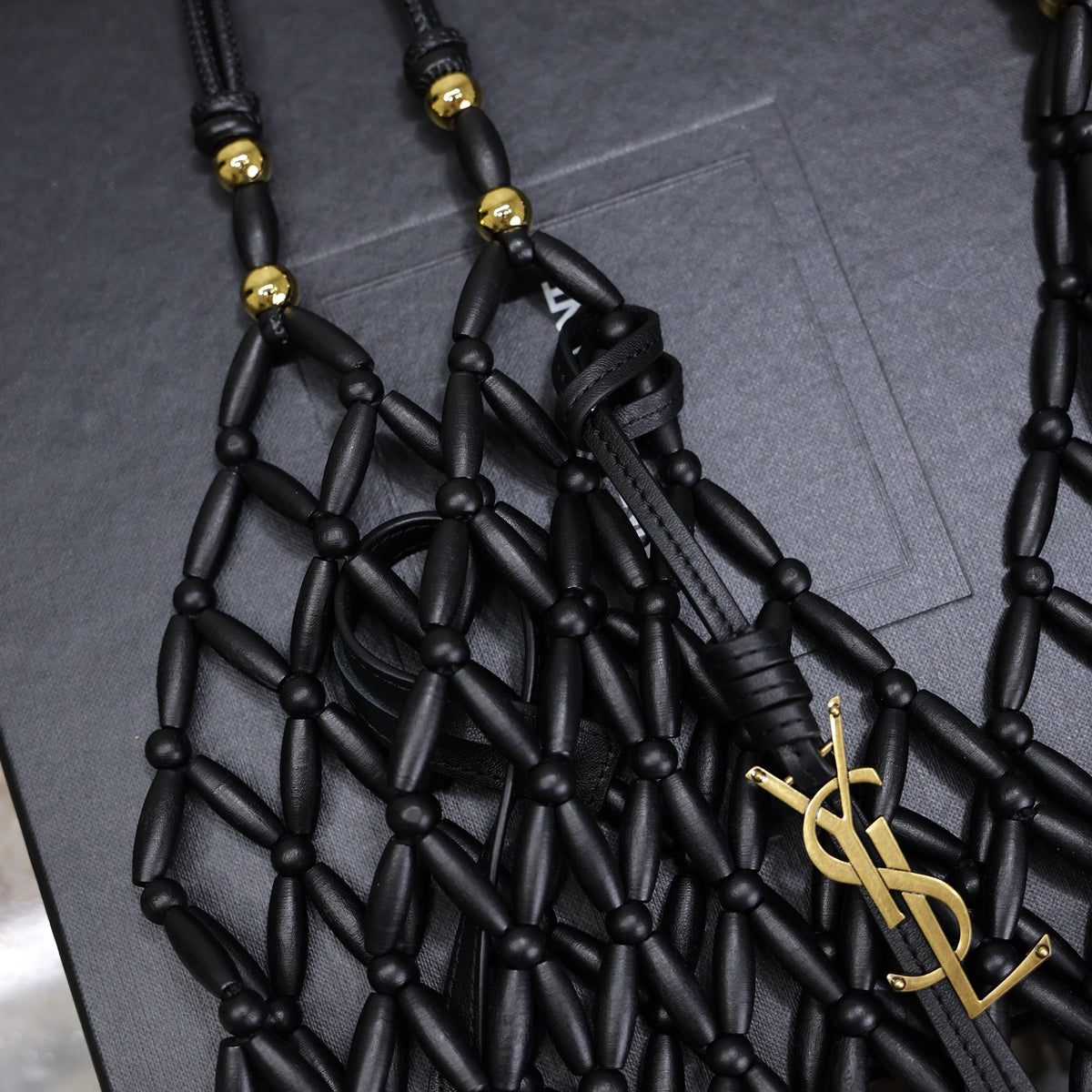 SL SUPPLE BUCKET IN WOOD BAG