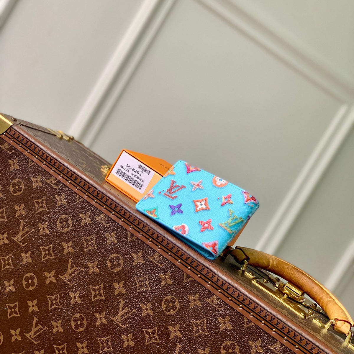 LOU SLENDER WALLET