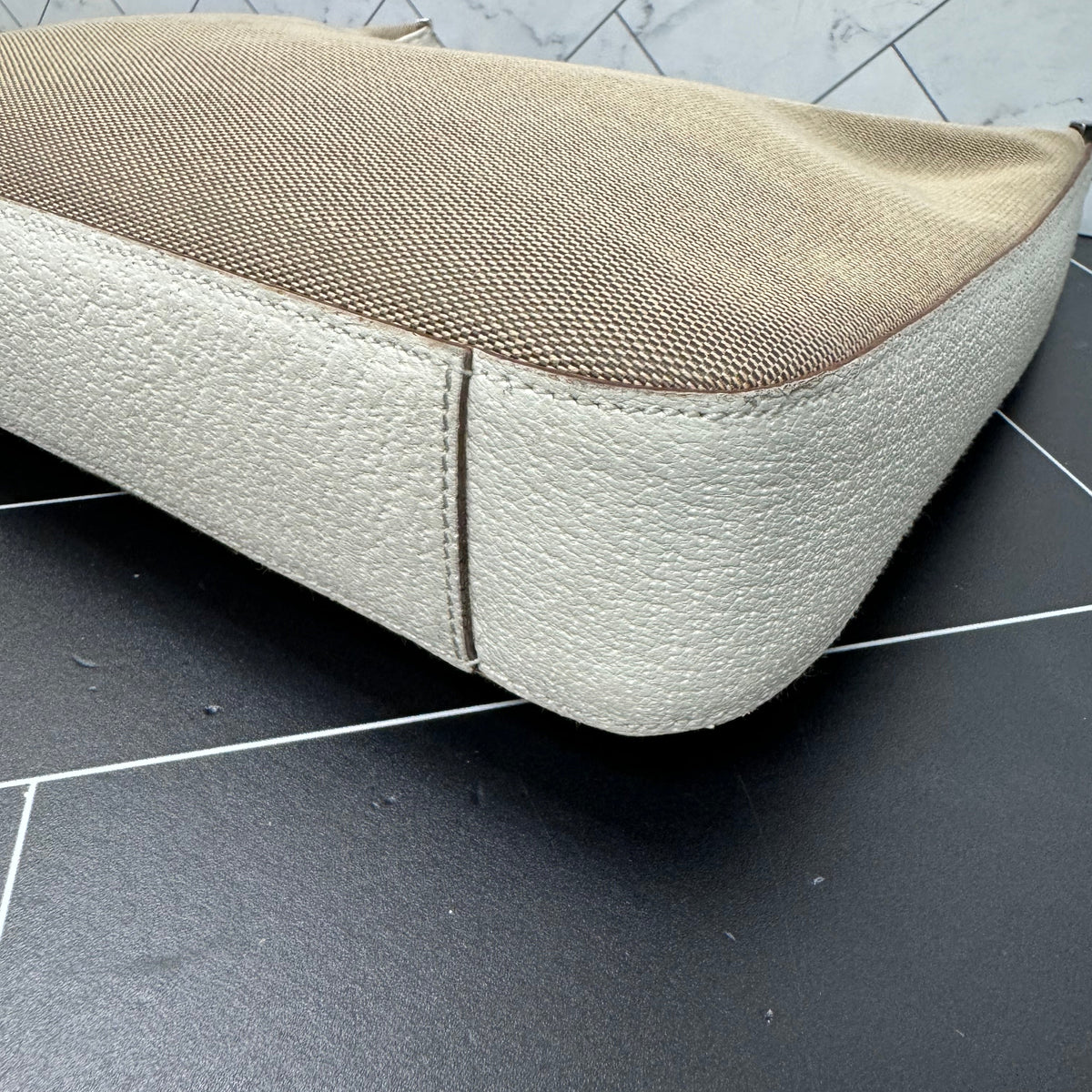 Gucci Canvas & Leather Chain Shoulder Bag