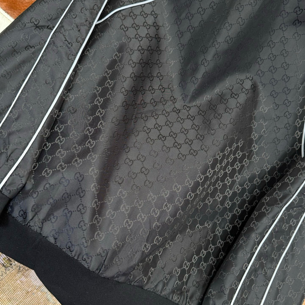 GG BOMBER JACKET