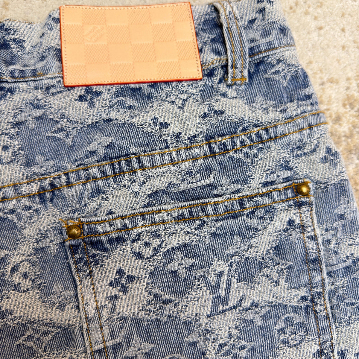 LOU DENIM SHORTS