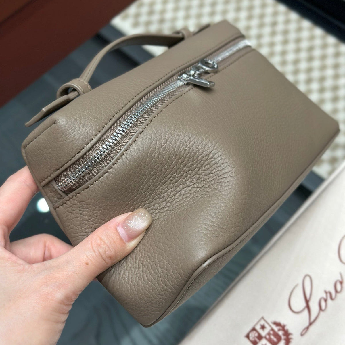 LORO P EXTRA POCKET L19 BAG