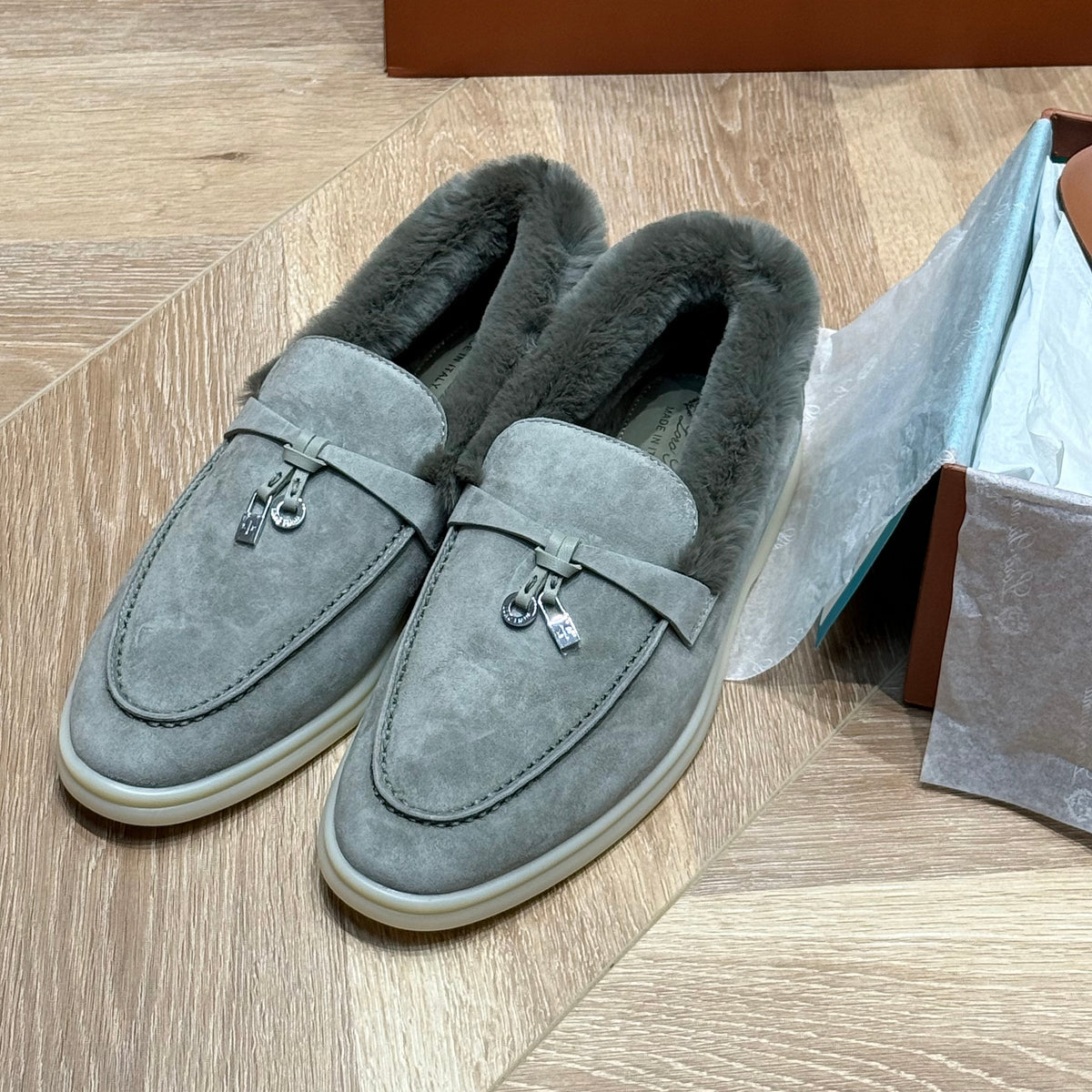 LORO P SUMMER CHARMS LOAFERS