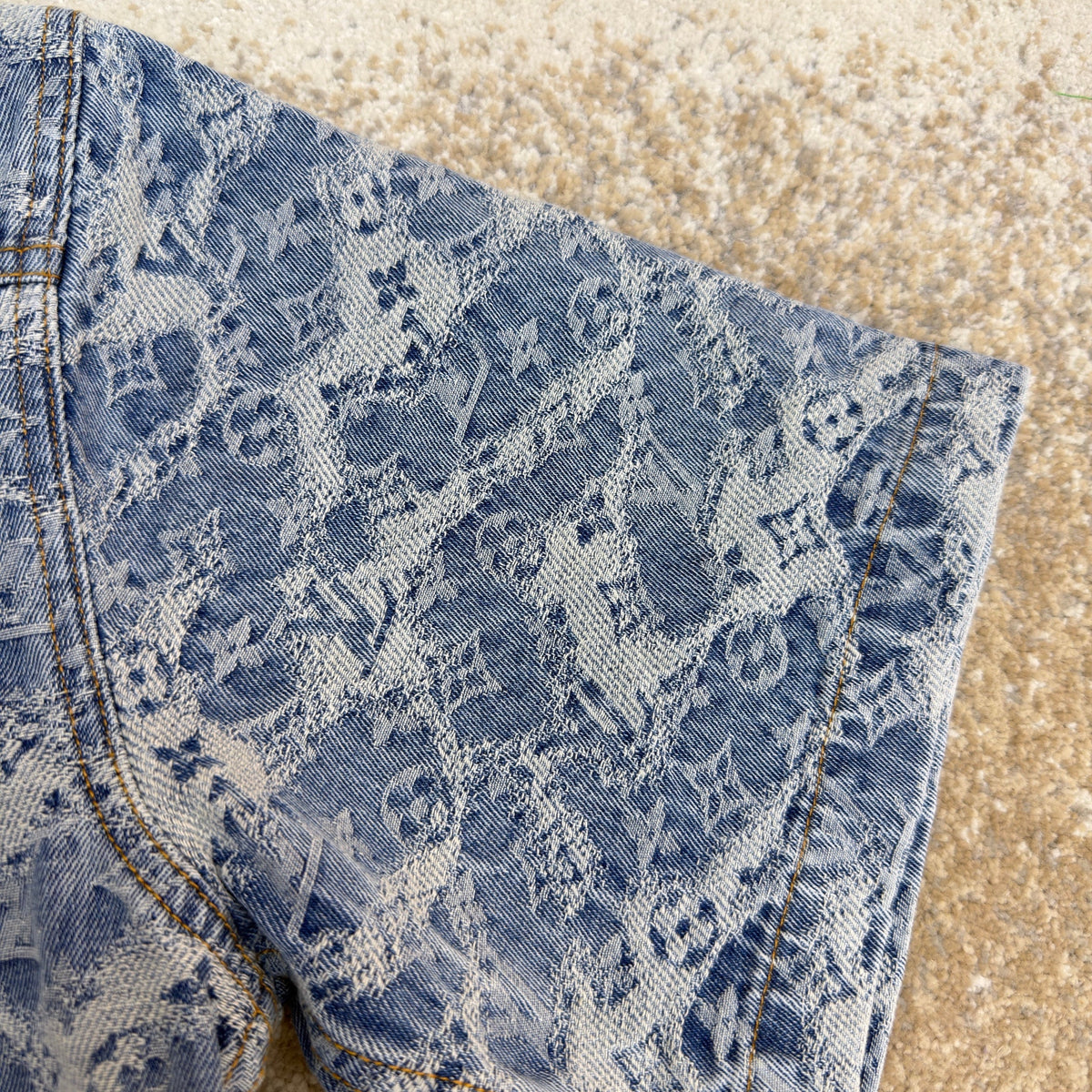 LOU DENIM SHIRT