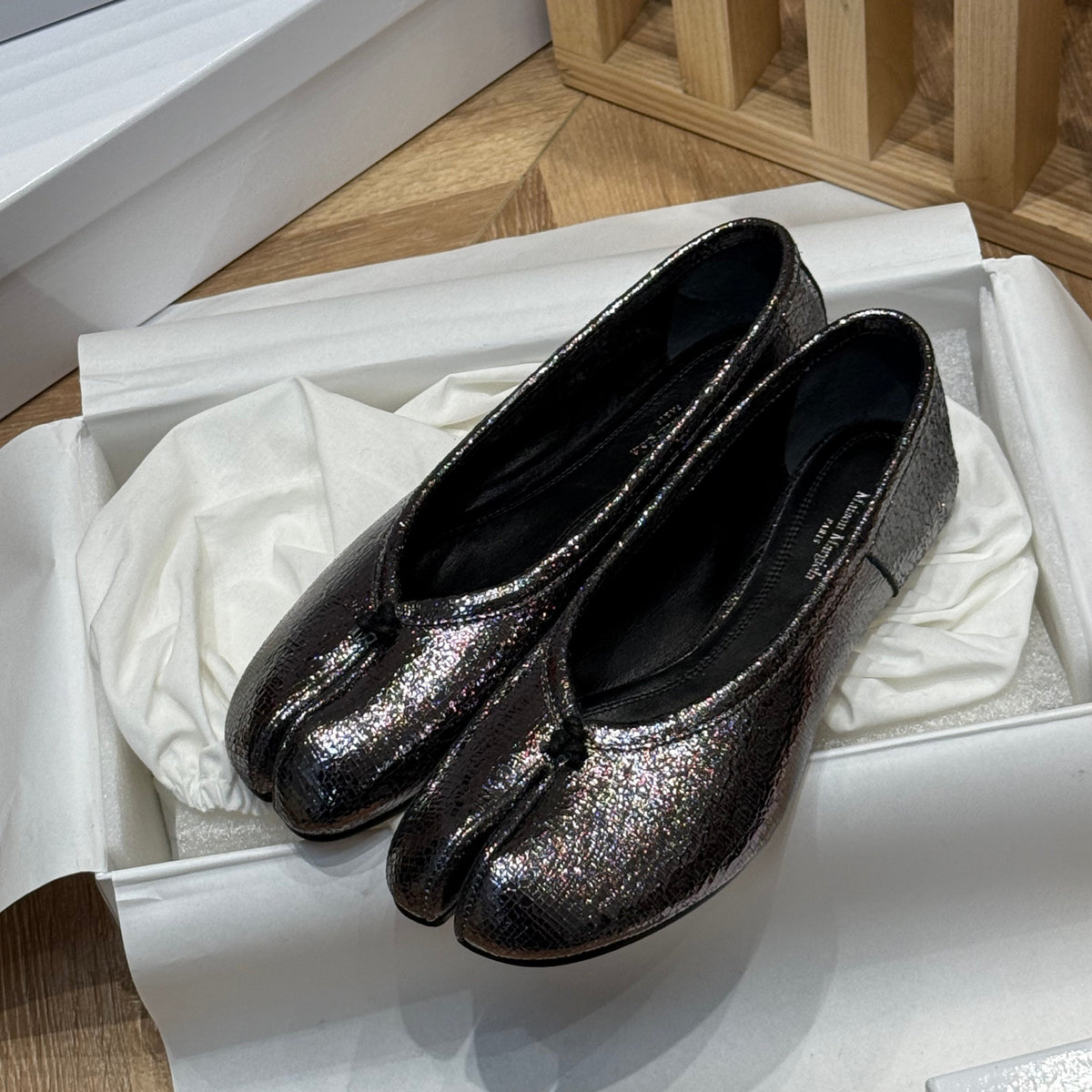 MAISON M TABI BALLET FLATS